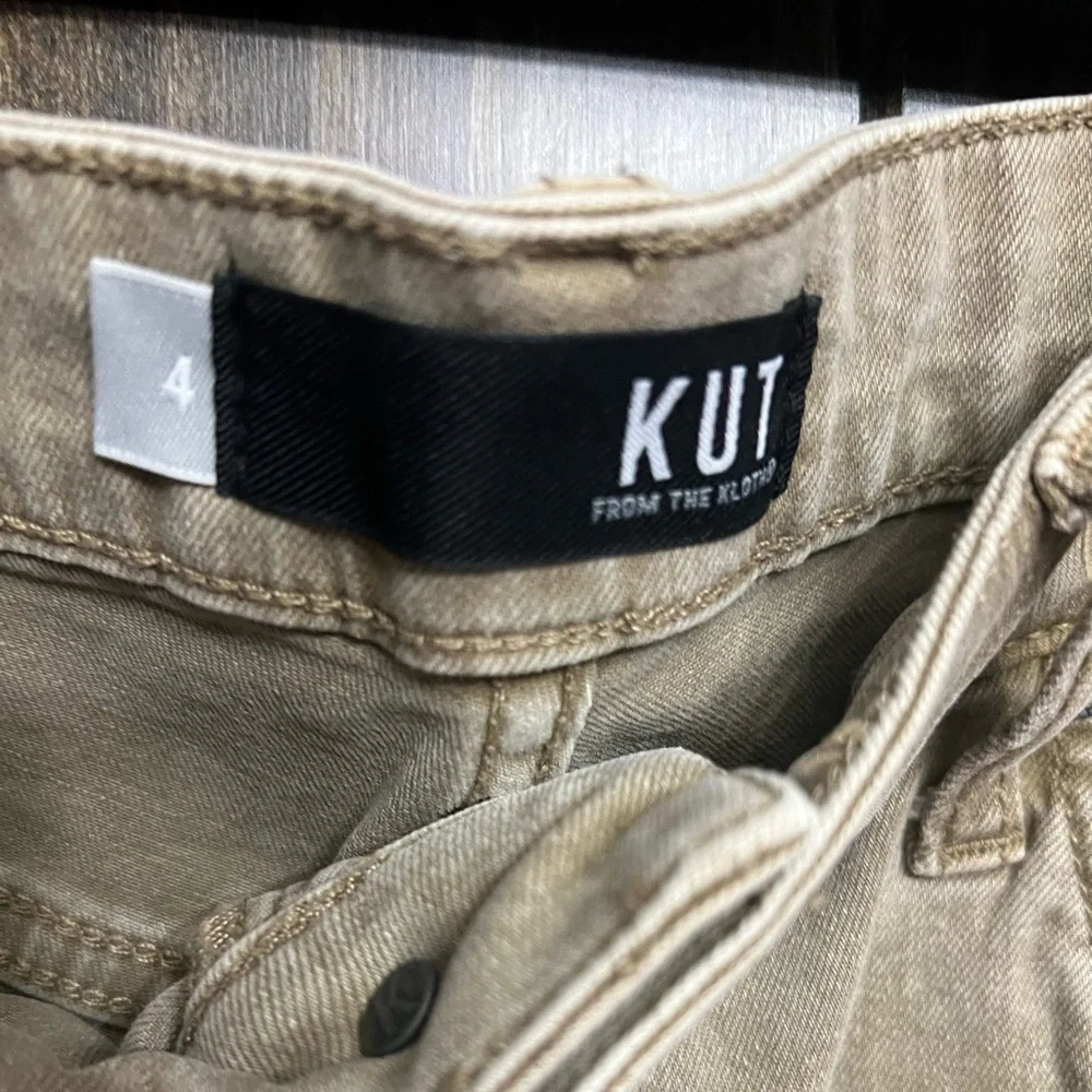 Kut From The Kloth‎-High Rise 3" Jean Shorts, Size 4-Beige/Tan - Picture 6 of 6